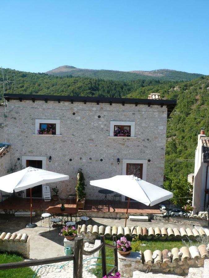 Villa Regio Tratturo Caporciano Exterior foto
